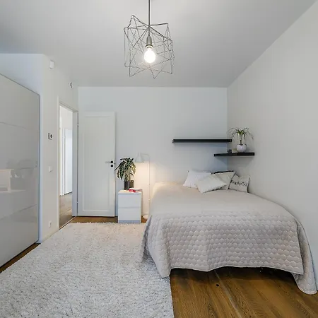 Family-friendly 3-bedroom Close To Sea Lejlighed