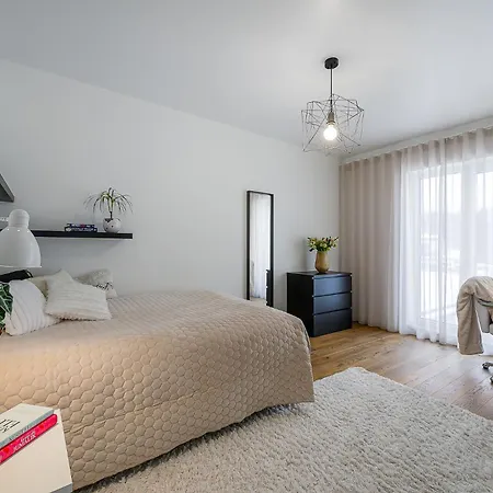 Family-friendly 3-bedroom Close To Sea Korter Lubja