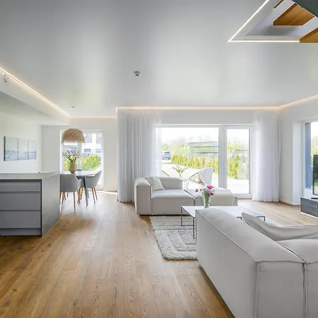 Family-friendly 3-bedroom Close To Sea Lejlighed